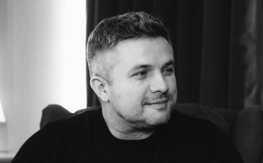 Preminuo sportski komentator i novinar Edin Avdić