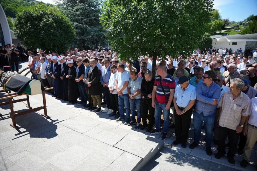 GROBLJE BARE Klanjana dženaza i obavljen ukop Edina Avdića