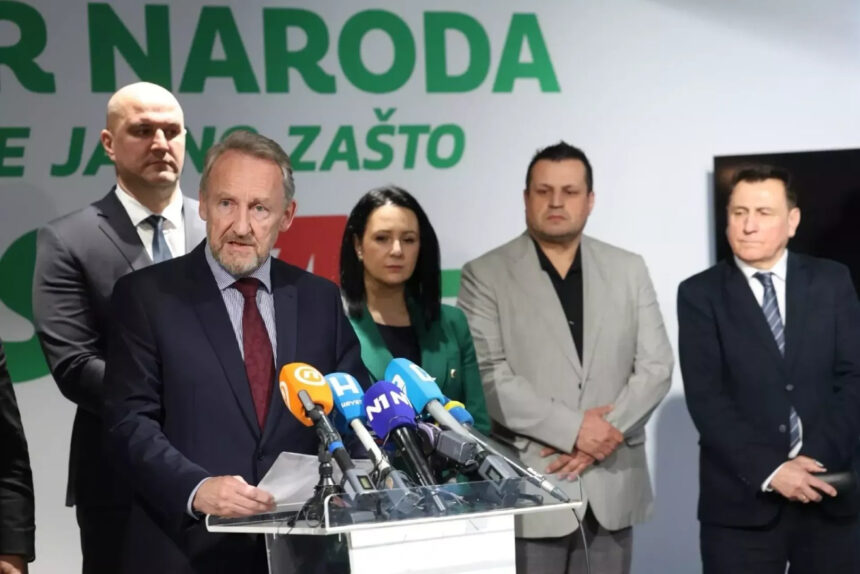 SDA: Naša stranka redovno na usluzi HDZ-u, a licemjerno optužuje druge