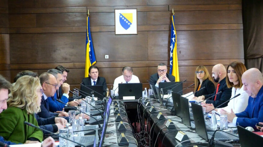 Vlada FBiH razmišlja da produži Uredbu o neoporezivoj pomoći radnicima, nema novog smanjenja doprinosa