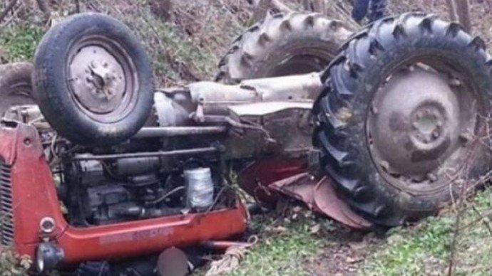 Muškarac u BiH poginuo nakon prevrtanja traktora
