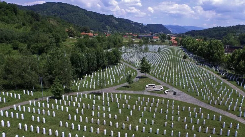 DŽENAZA I UKOP ŽRTAVA GENOCIDA Vlada FBiH proglasila 11. juli Danom žalosti u Federaciji BiH
