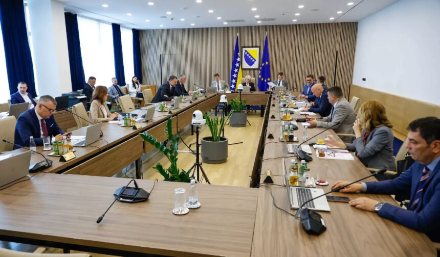 Vijeće ministara poziva Predsjedništvo BiH da uputi Prijedlog budžeta u proceduru