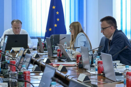 Vlada FBiH utvrdila set zakona iz oblasti rada i socijalne politike