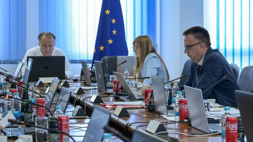 Vlada FBiH utvrdila set zakona iz oblasti rada i socijalne politike