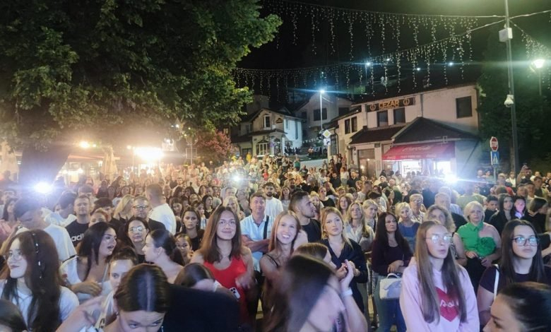 Berin Buturović koncertom u rodnom gradu otvorio muzički dio Konjičkog ljeta i Dana dijaspore “Konjic u srcu BIH”