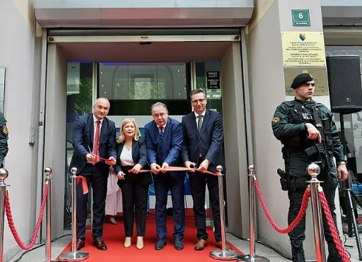 Nikšić nije kandidat na izborima, a još nije ni saslušan u predmetu 'Spengavanje': Za koga radi POSKOK?