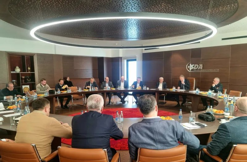 SDA: Nikšić i Lakić svjesno zavarali Parlament FBiH i radnike Nove željezare Zenica