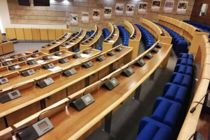 Danas posljednja sjednica Doma naroda PFBiH u ovom mandatu, pred delegatima tri tačke