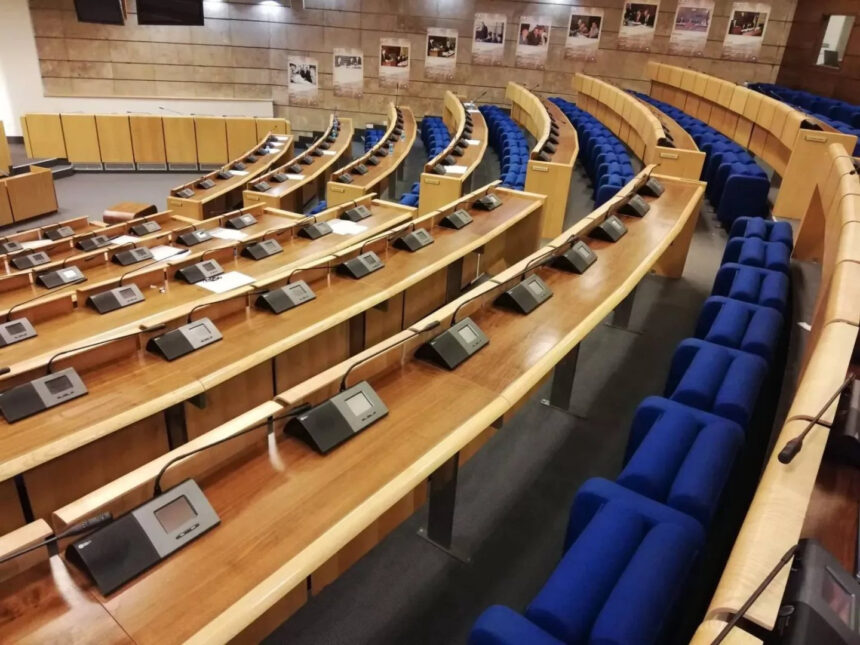 Danas posljednja sjednica Doma naroda PFBiH u ovom mandatu, pred delegatima tri tačke