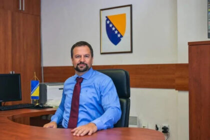 Bandić: Milostinja umjesto dostojanstva!