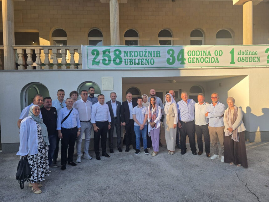 ČLANOVI GO SDA BIHAĆ PRISUSTVOVALI OBILJEŽAVANJU 34. GODIŠNJICE ZLOČINA U BILJANIMA