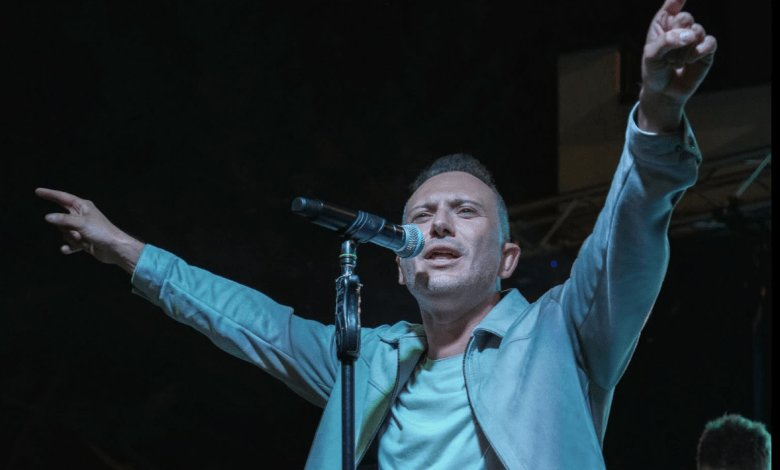 „Konjičko ljeto 2026“: Veliki muzički spektakl, Berin Buturović oduševio publiku u Konjicu