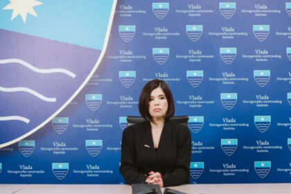 Premijerka Marija Buhač: Oštra osuda skrnavljenja crkvenog prostora i vjerskih obilježja u Međugorju