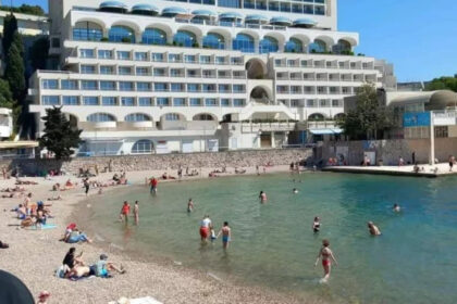 Koliko košta more ovog ljeta? Uporedili smo Neum i najtraženija mjesta u Albaniji