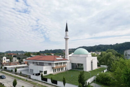 Danas svečano otvorenje Islamskog centra i džamije u Lukavcu