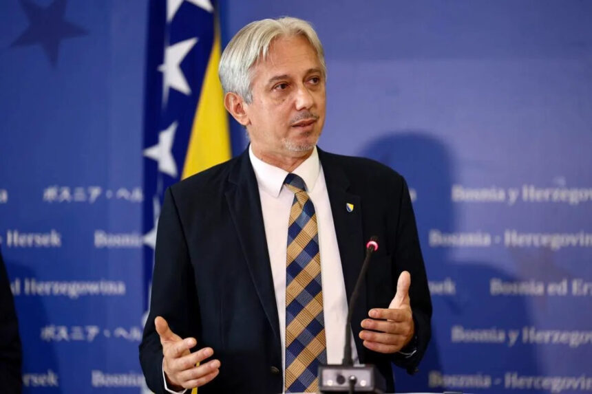 Slaven Kovačević: Dodikova podrška hrvatskoj izbornoj jedinici namjera da se država stavi u dvostruki obruč
