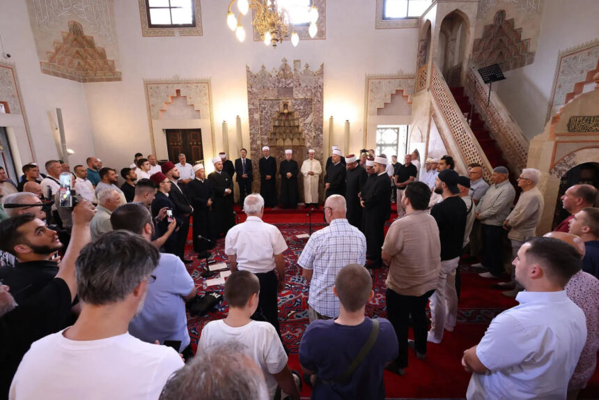 U Gazi Husrev-begovoj džamiji u Sarajevu održana centralna mevludska svečanost