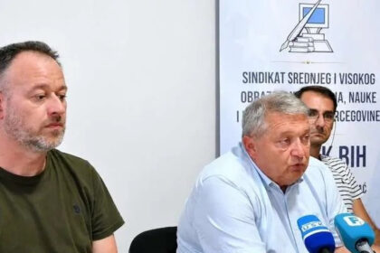 Ružnićeva vlada dovela prosvjetne radniek u loš položaj: Prfesori u USK idu u štrajk!