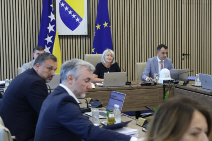 Vijeće ministara BiH: Fondu za povratak četiri miliona KM za realizovanje prava iz Aneksa VII