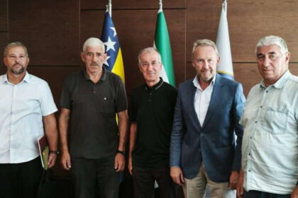 „Ljiljan na Ivan Sedlu“: Bakir Izetbegović podržao Inicijativno-građevinski odbor i najavio ubrzanje procedura