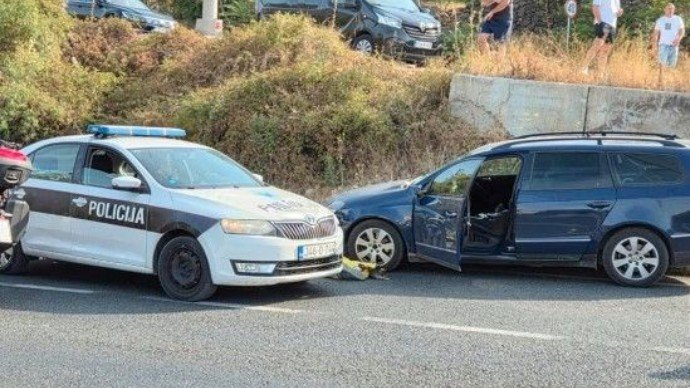 Detalji stravične nesreće u Mostaru: Muškarac pretrčavao ulicu, žena ga "pokosila" Passatom