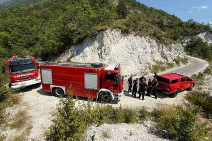 Vlada Kantona Sarajevo šalje dodatne snage za gašenje požara u Konjicu