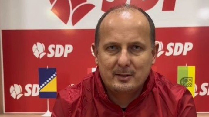 SDP Zenica negirao da je Alijagić član njihovog rukovodstva, ali nisu da je njihov član i vijećnik