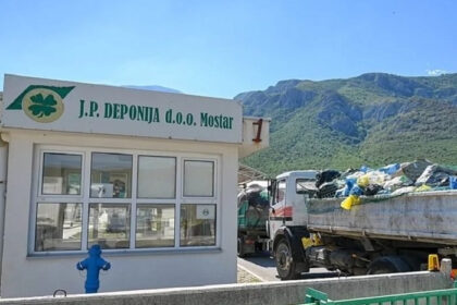 Kako je Vlada FBiH usvojila odluku da se otpad iz HNK i ZHK deponije na Uborku?