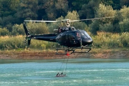 Pomoć građanima: Helikopter koji je nabavila Vlada ZDK gasi požar u HNK