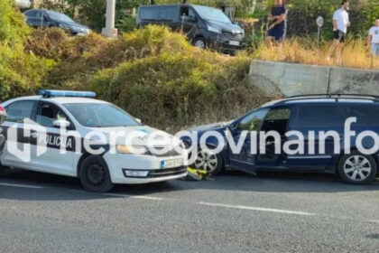 Teška saobraćajna nesreća u Mostaru, jedna osoba poginula