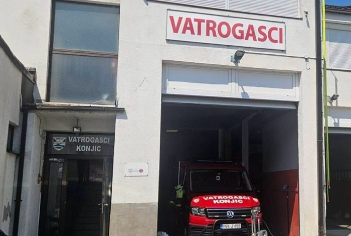 Mostarci pripremili pakete hrane za vatrogasce u Konjicu