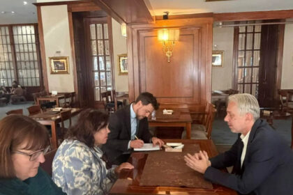Kovačević razgovarao o izbornom programu sa britanskom izaslanicom Karen Pearce i ambasadoricom McKen