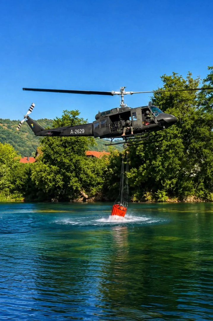 Ministarstvo odbrane BiH tvrdi da je Grad Bihać uputio samo jedan zahtjev za angažman helikoptera 16. augusta