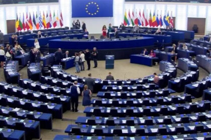 Glasnogovornik EU: Veličanju ratnih zločinaca i negiranju genocida nema mjesta u EU niti u zemljama kandidatima za članstvo u EU