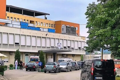 Požar u staračkom domu u Lukavcu, dvije osobe u teškom stanju