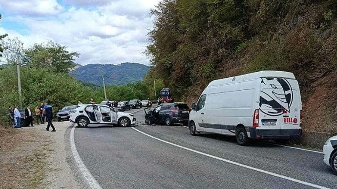Teška nesreća kod Jablanice: Dvije osobe povrijeđene