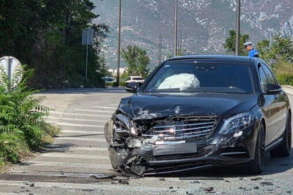 Teška nesreća u Mostaru: Jedna osoba teško, sedam lakše povrijeđeno