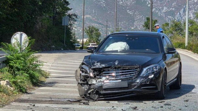 Teška nesreća u Mostaru: Jedna osoba teško, sedam lakše povrijeđeno