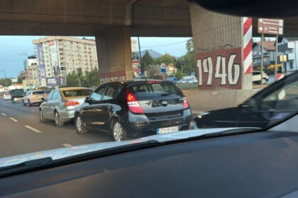 Lančani sudar danas na Stupu: Učestvovala tri vozila