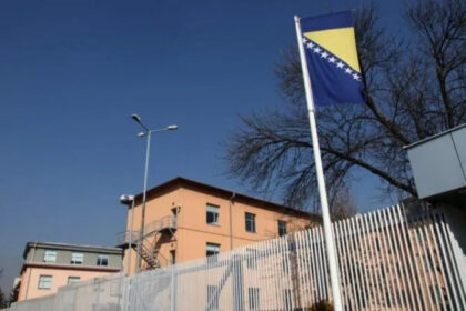 Pod nadzorom Tužilaštva BiH lišena slobode četiri carinska službenika osumnjičena za korupciju