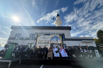 Svečano otvorena džamija Ayal Zayed u džematu Binježevo kod Hadžića