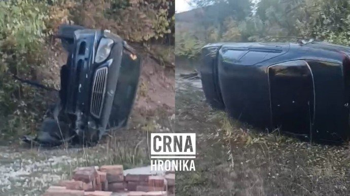 Sarajevo: Mercedes sletio s ceste i završio u porodičnom dvorištu
